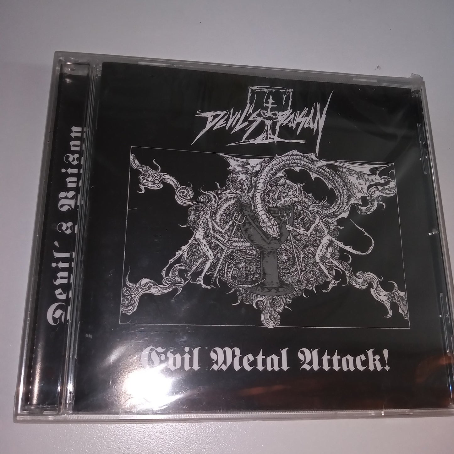 DEVIL'S POISON (CHILE) "EVIL METAL ATTACK" - CDs